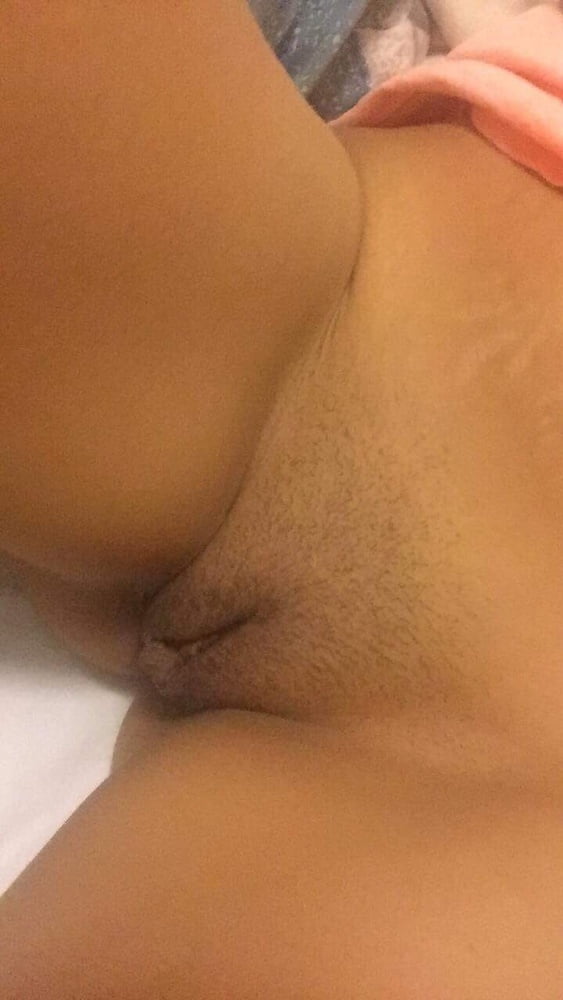 Mis putitas
 #96976731