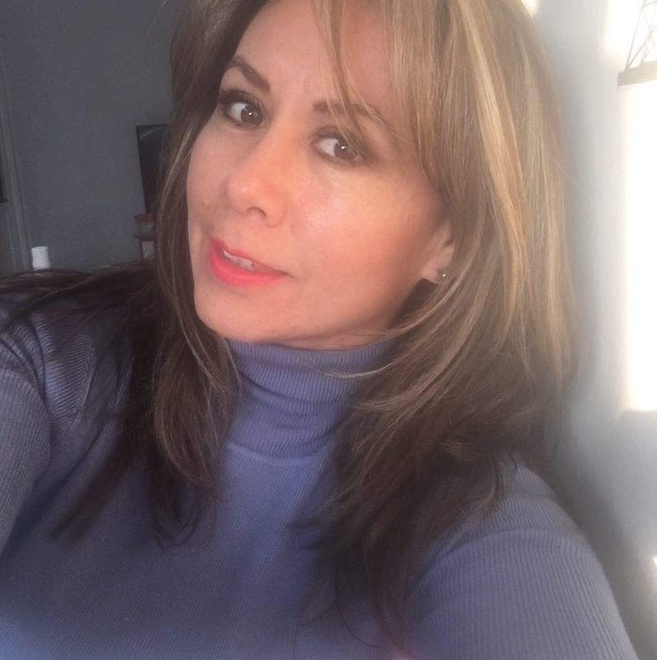 Mis putitas
 #96976823