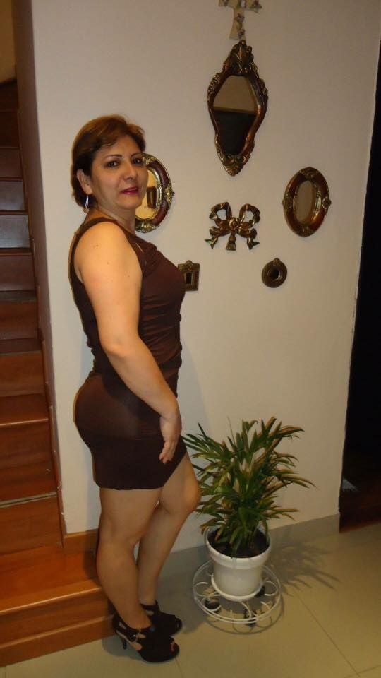 Mis putitas
 #96976851