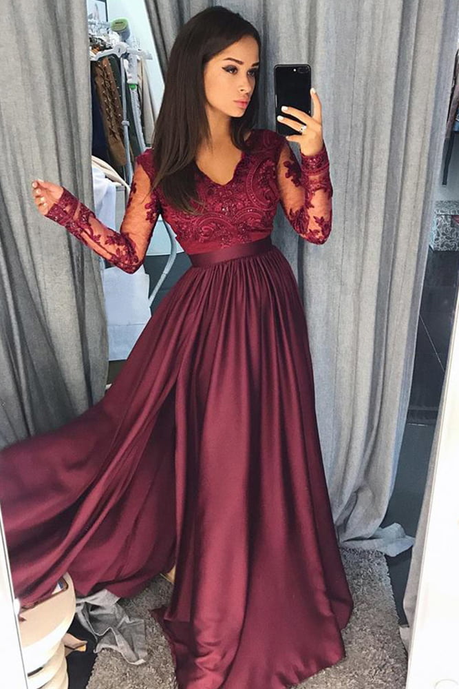 I just love girls in dresses #95160579