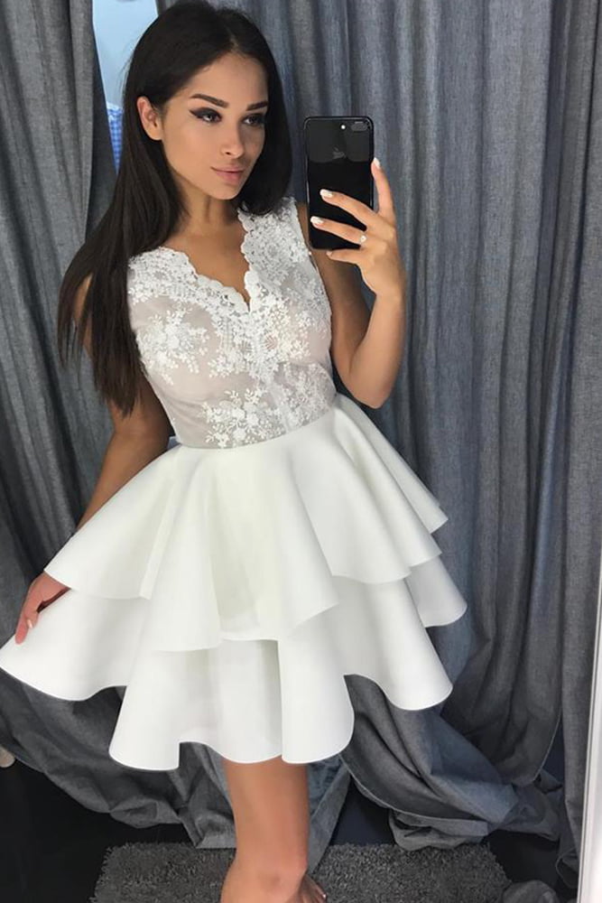 I just love girls in dresses #95160587