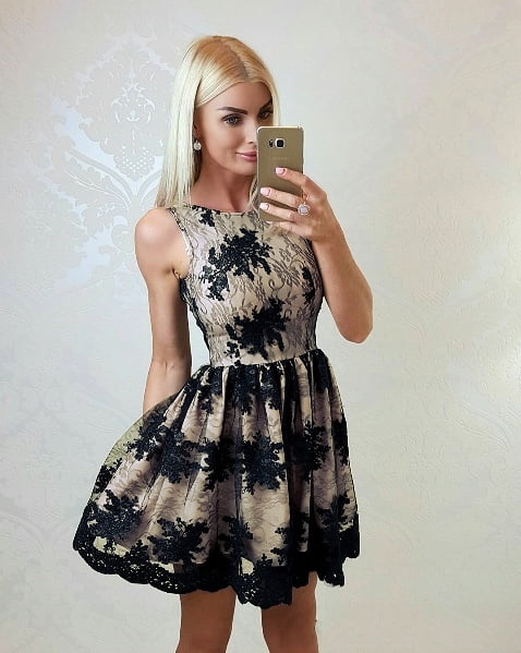 I just love girls in dresses #95160953