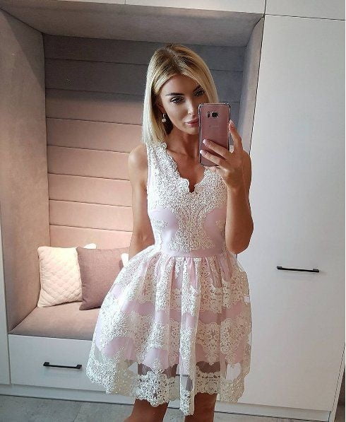 I just love girls in dresses #95160998