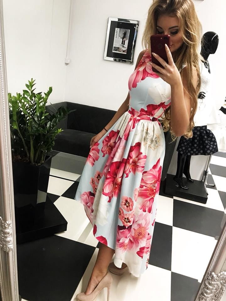 I just love girls in dresses #95161061