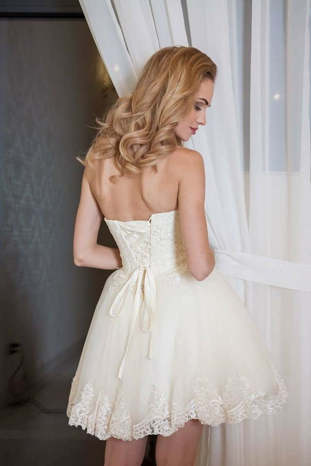 I just love girls in dresses #95161110