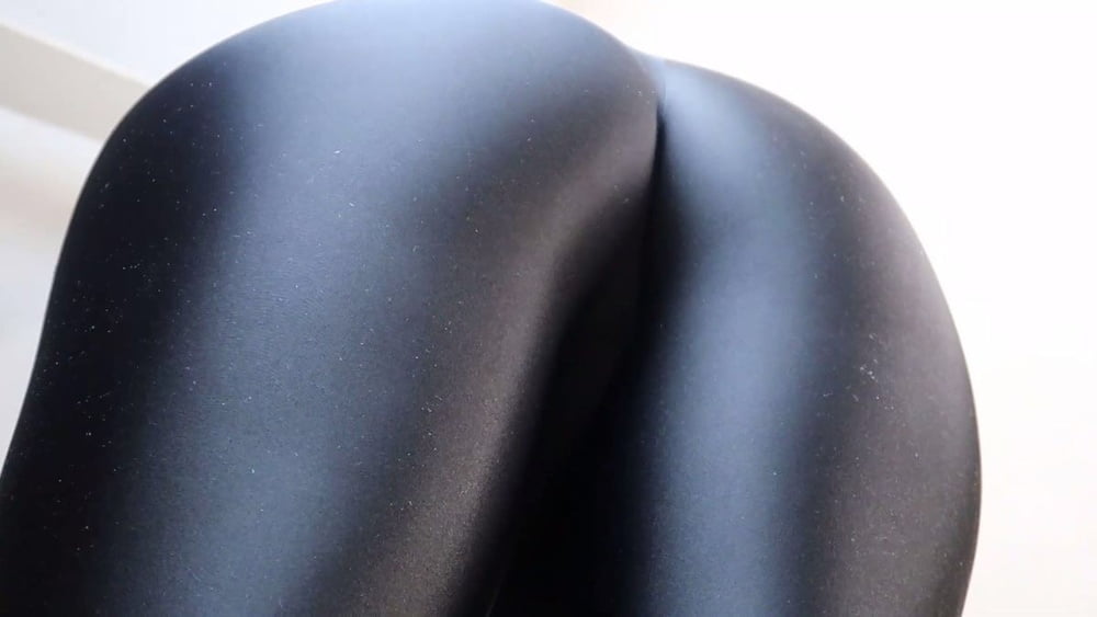 Spandex Voyeur
 #104845763