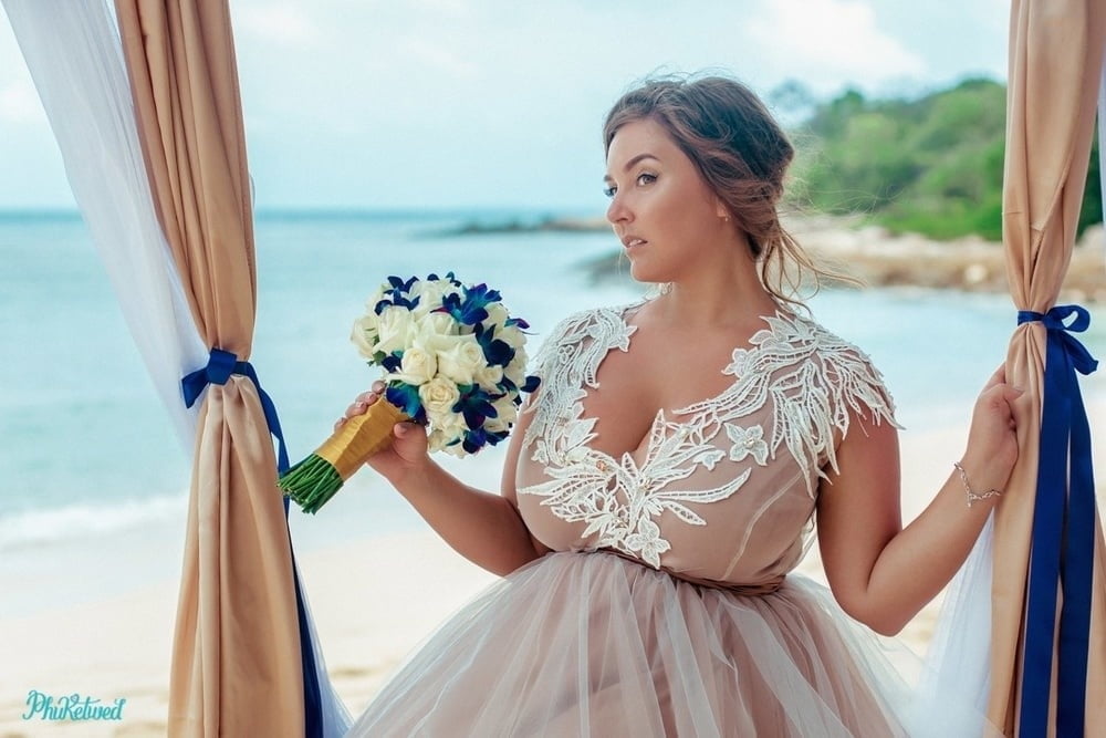 Amazing huge tits bride to be
 #93653910