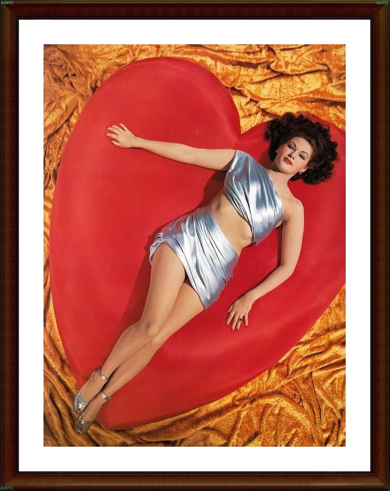 A1nyc betty page oder yvonne de carlo wer ist wer
 #92080385