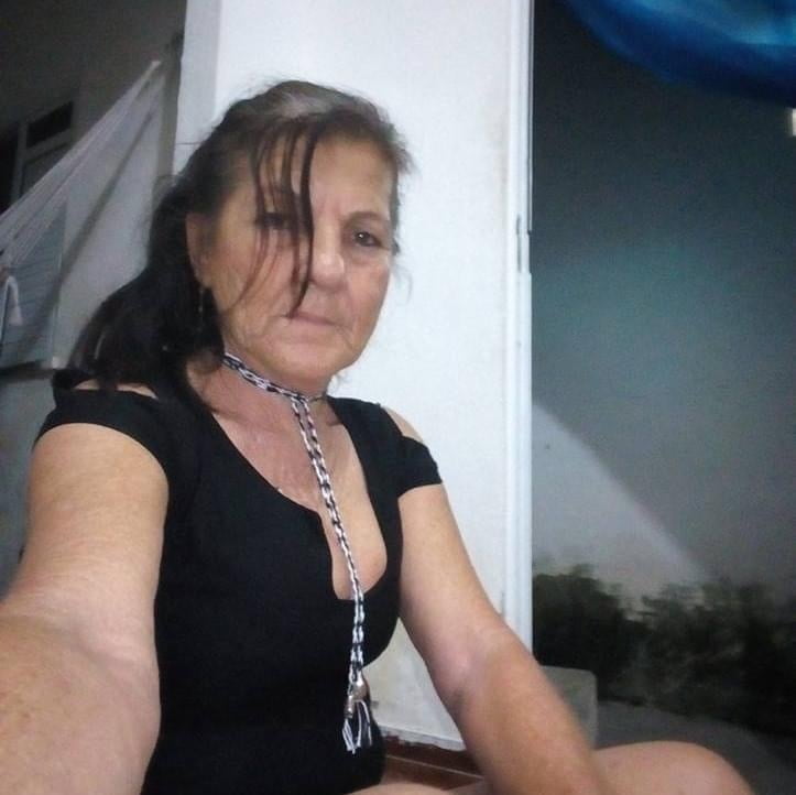Cida Brogin ... Faceb #99461286