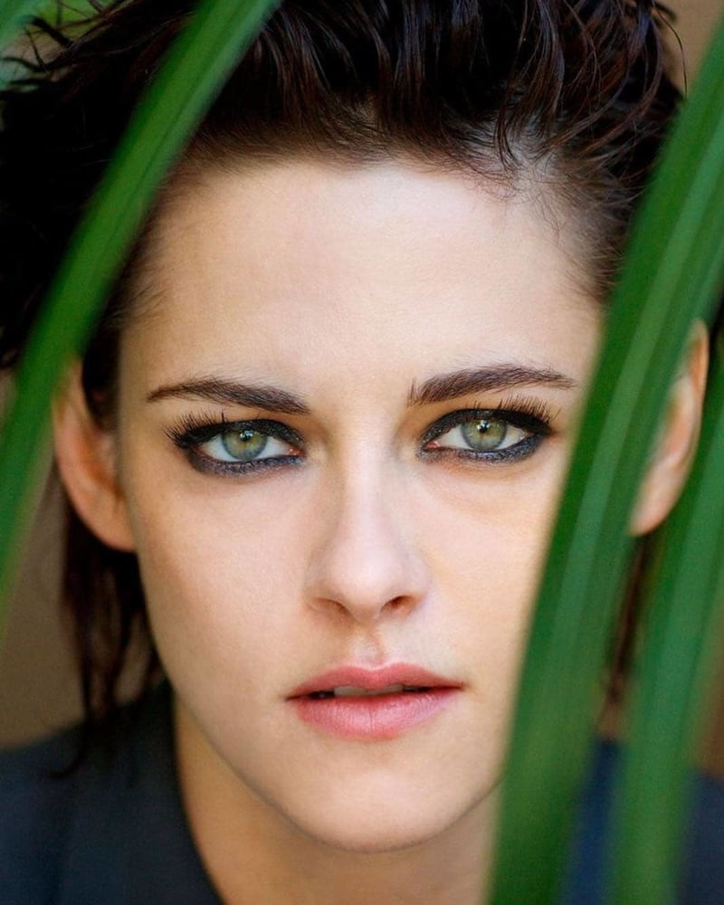 Kristen stewart
 #81927240