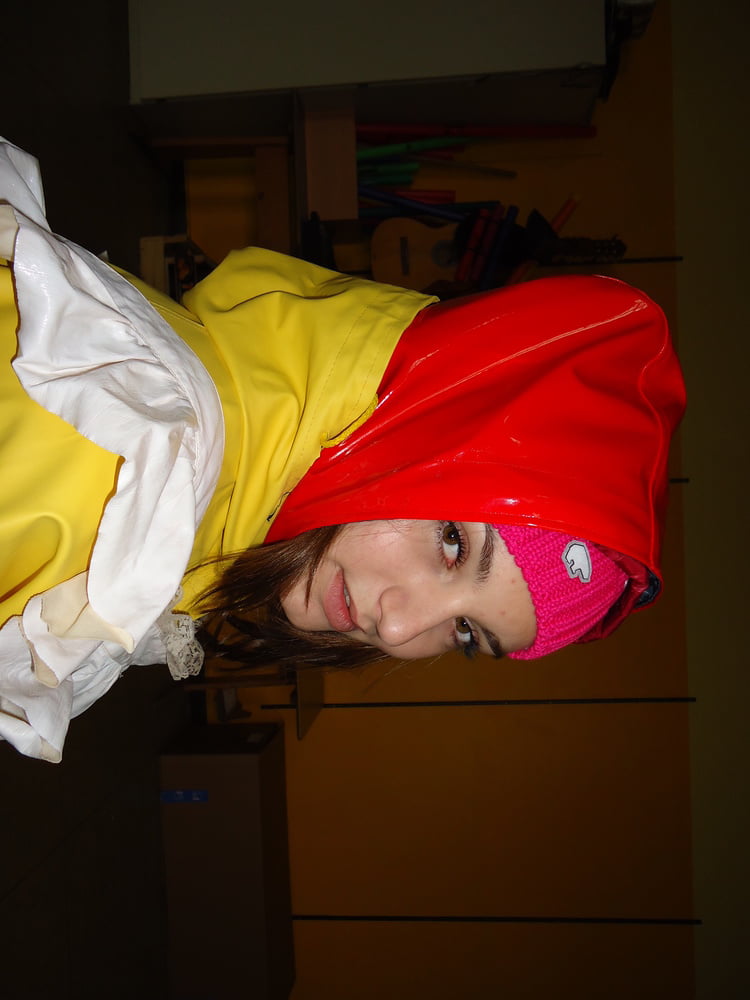 Rubberwhore stientjezulma
 #93853642