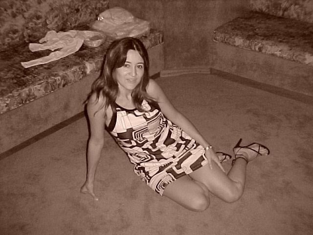 Fina esposa y su vida sexual
 #104402682