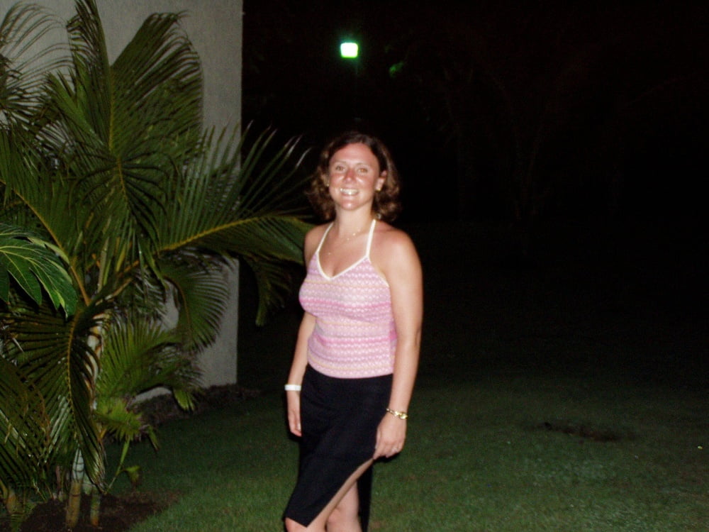 Esposa expuesta de unc
 #97546124