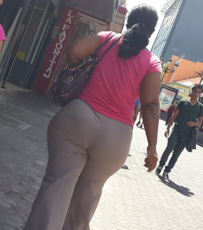 Megaculazos
 #94019304