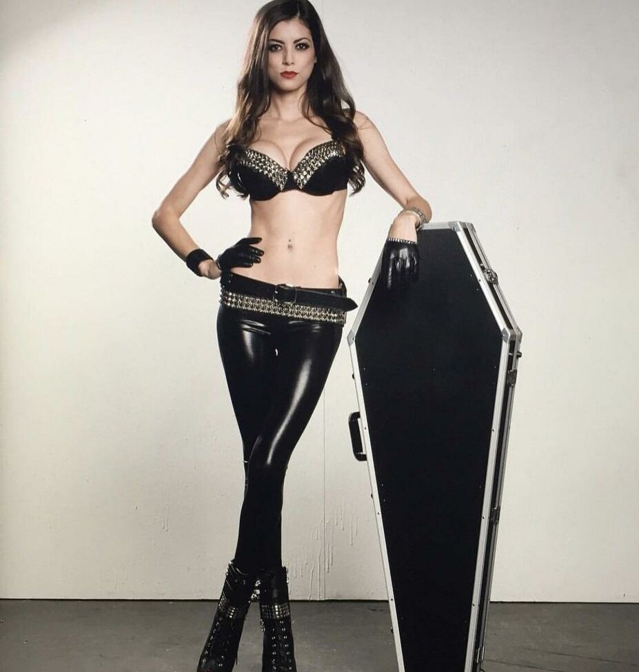 LeeAnna Vamp nackt #109085667