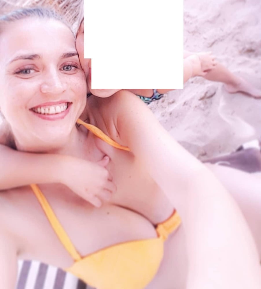 Echt amateur mutter sara so heiß
 #98517898