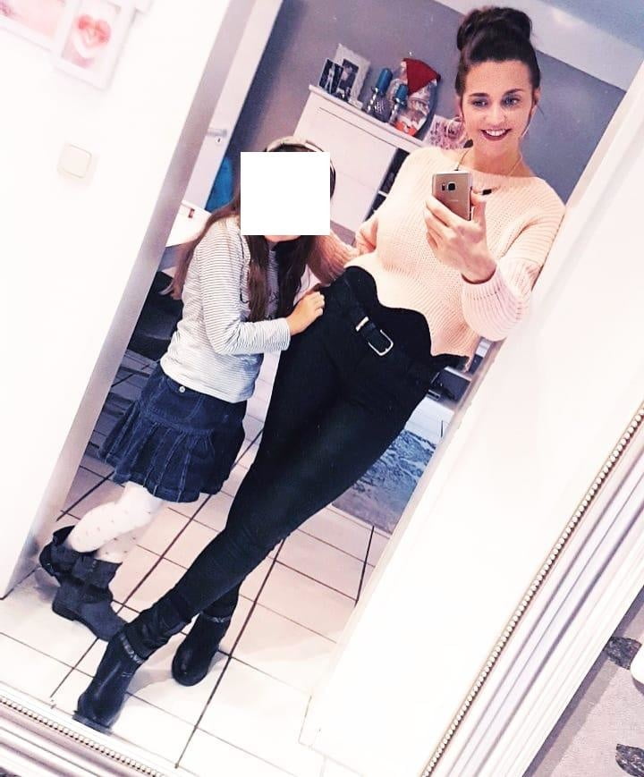 Echt amateur mutter sara so heiß
 #98517907