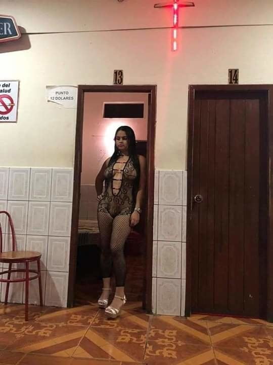 Surti voyer
 #81078181