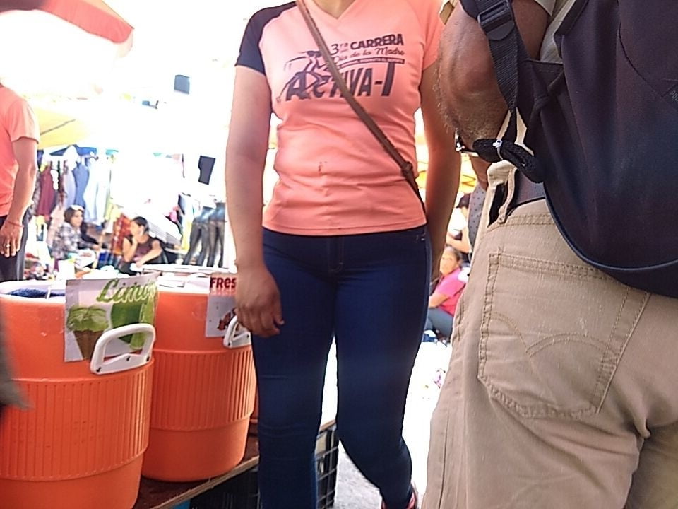 Surti voyer
 #81078406