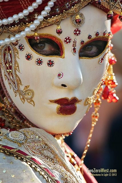 Masks fav1
 #95509079