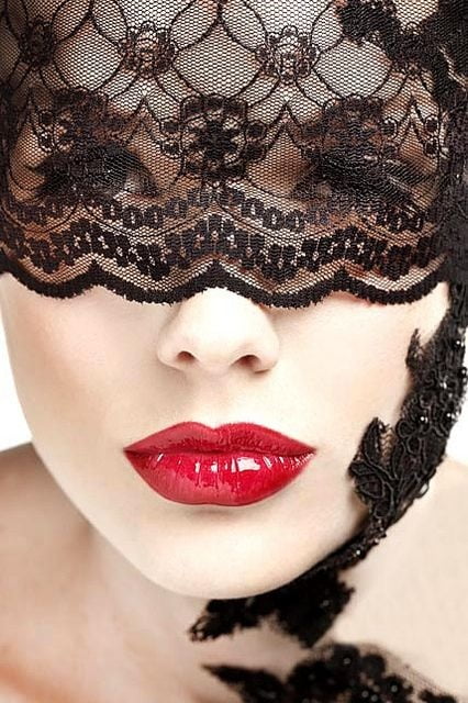 Masks Fav1 #95509228