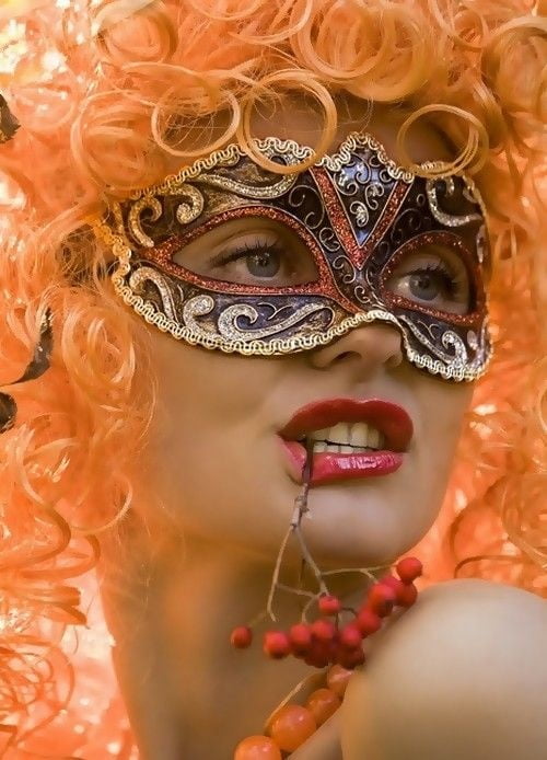 Masks Fav1 #95509271