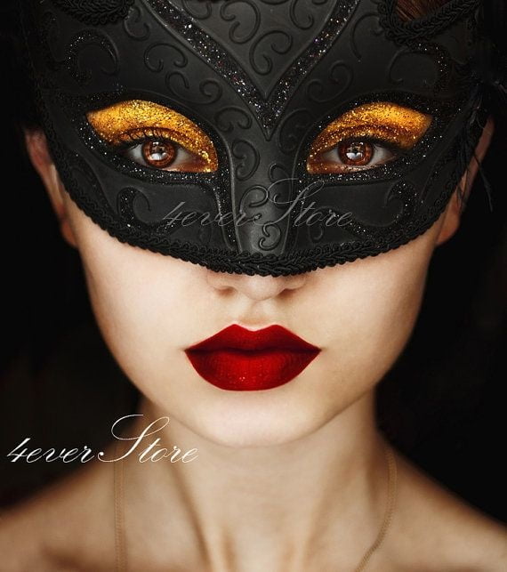 Masks Fav1 #95509292