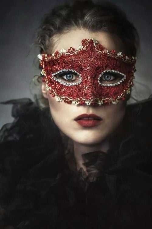 Masks Fav1 #95509303