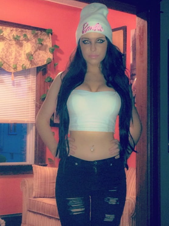 Ehemaliges New Yorker Hooters Girl
 #103744589