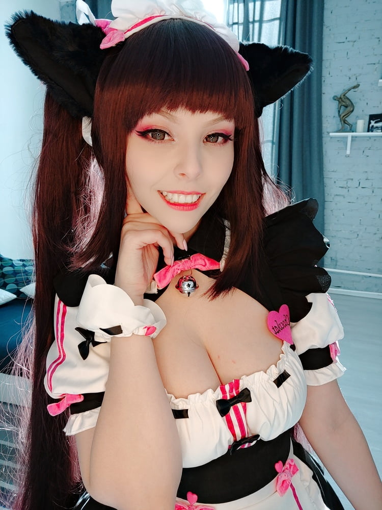 Dhm - chocola selfies
 #87621852