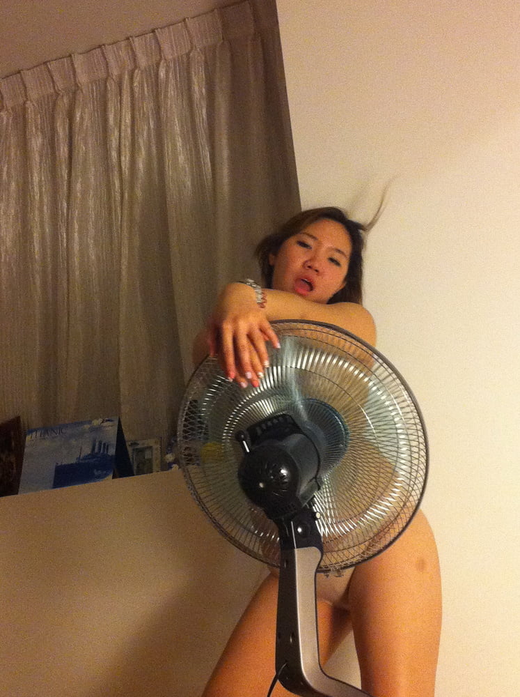 Japanese Girlfriend Selfie Nudes #94122273