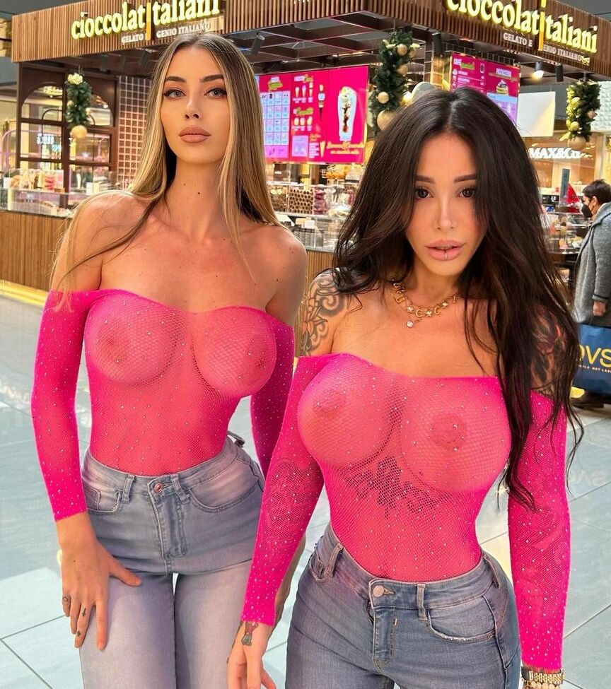 Alex Mucci desnuda #107643668