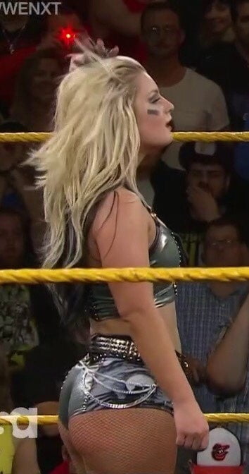 Wwe toni storm pawg fickarsch
 #92365012