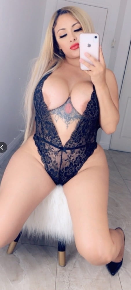 Sexy Blonde Bimbo Big Ass Big Tits #101164458