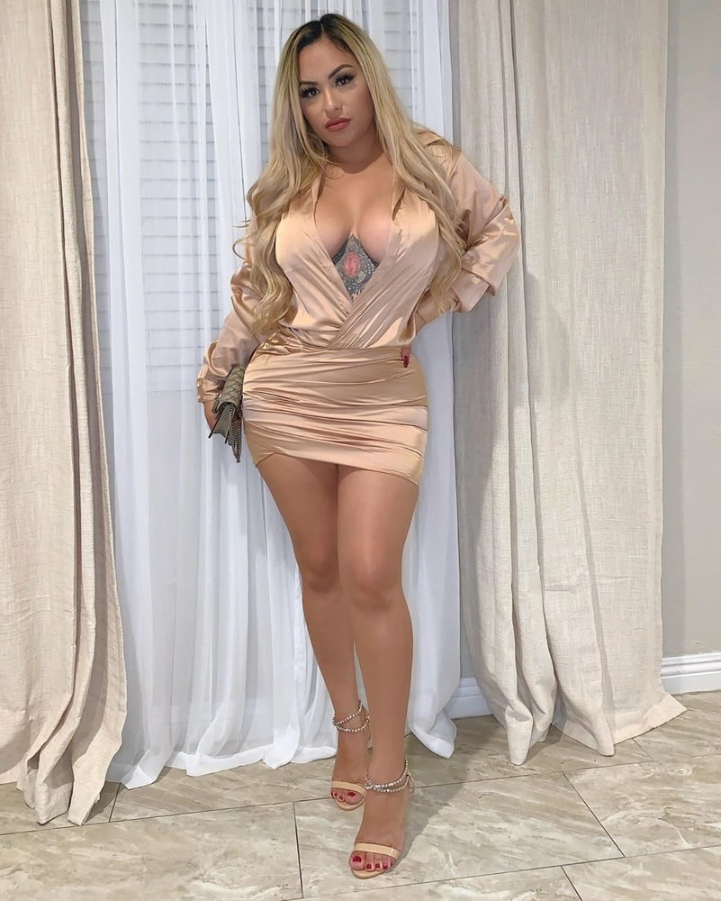 Sexy Blonde Bimbo Big Ass Big Tits #101164691