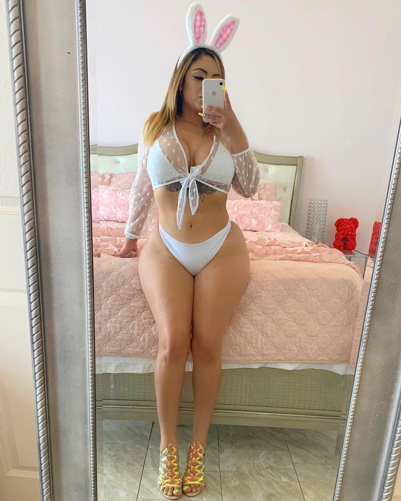 Sexy Blonde Bimbo Big Ass Big Tits #101164904
