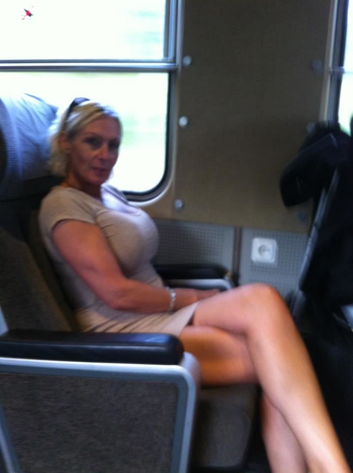 Increíble milf
 #97953867