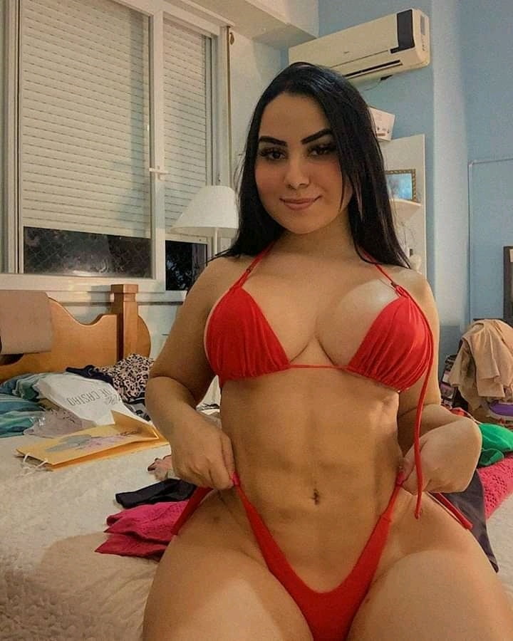 Es ist Zeit, heiße Mädchen zu sehen
 #98019873