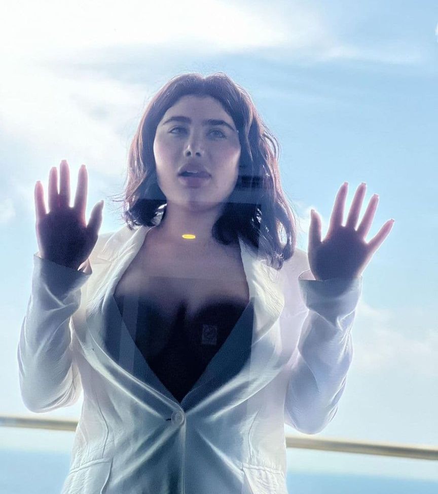 Angie Khoury nackt #109100856