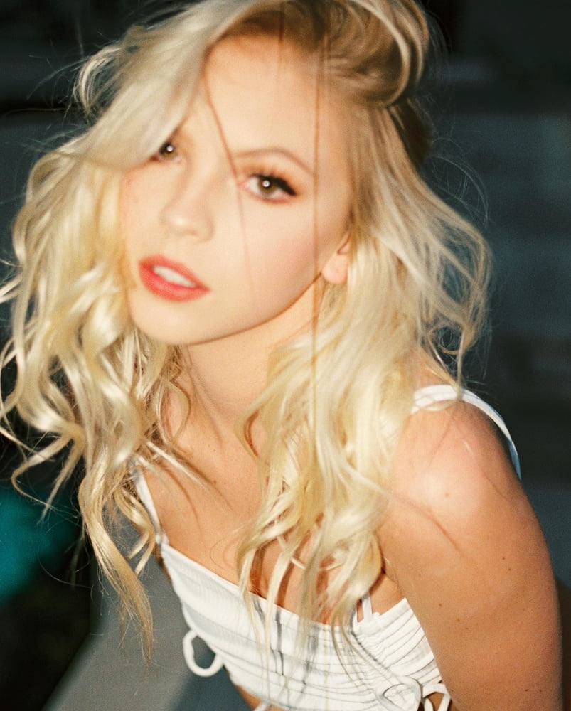 Jordyn jones
 #100571781