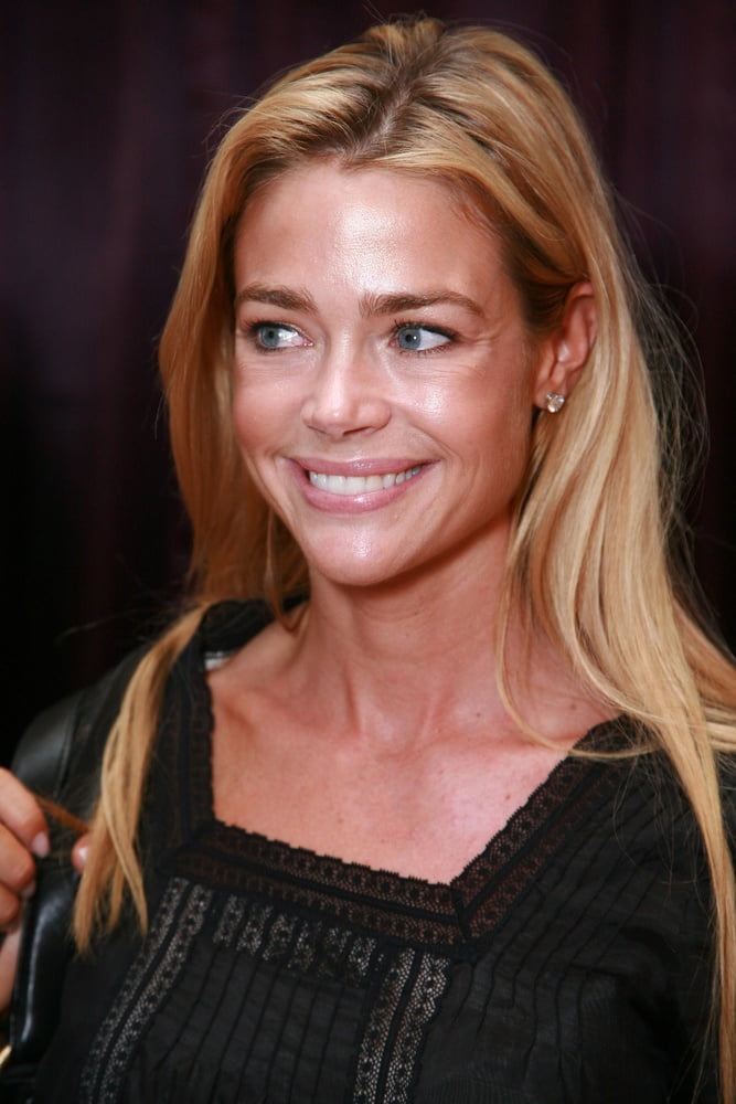 Jerk per denise richards
 #103792119