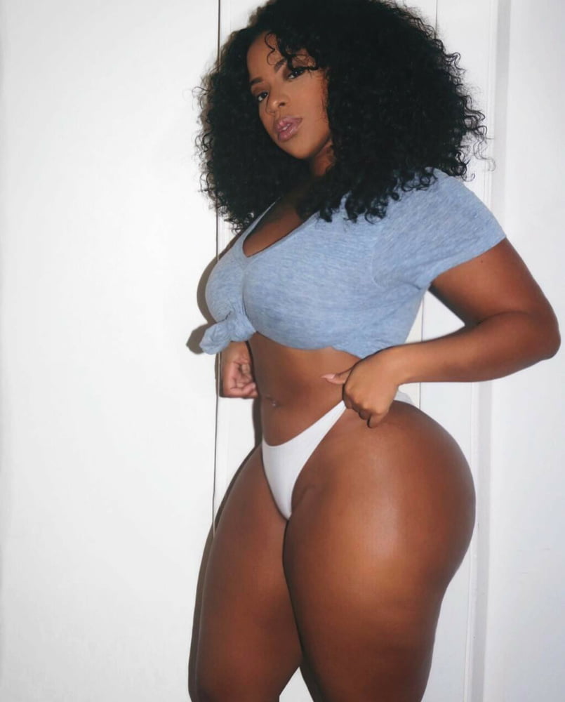 I LIKE BIG BUTTS N I CANNOT LIE #91634645