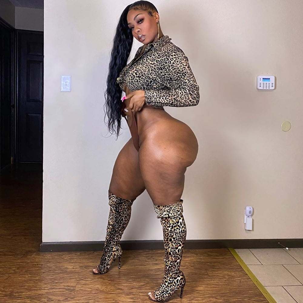 I LIKE BIG BUTTS N I CANNOT LIE #91636609