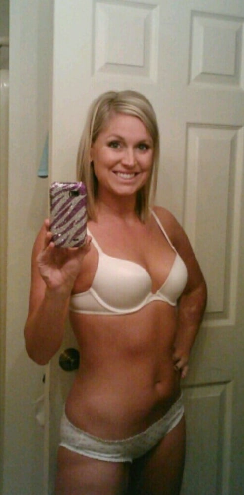 ホットな素人のパンティ
 #80195857