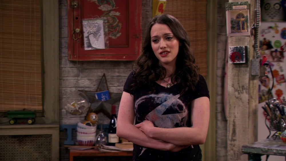 Kat dennings je n'aime pas les gros seins mais les siens sont bien...
 #95514666