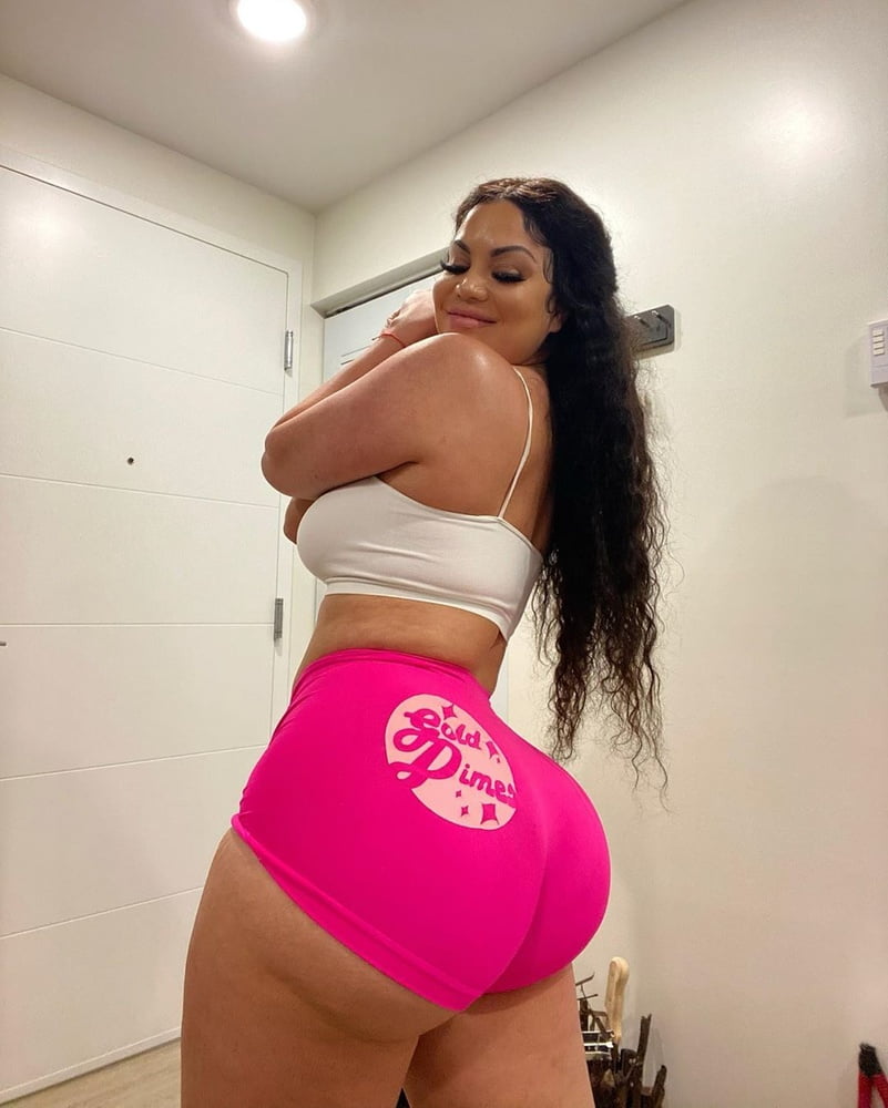 Sexy Thick Women Pawg BBW #99701837