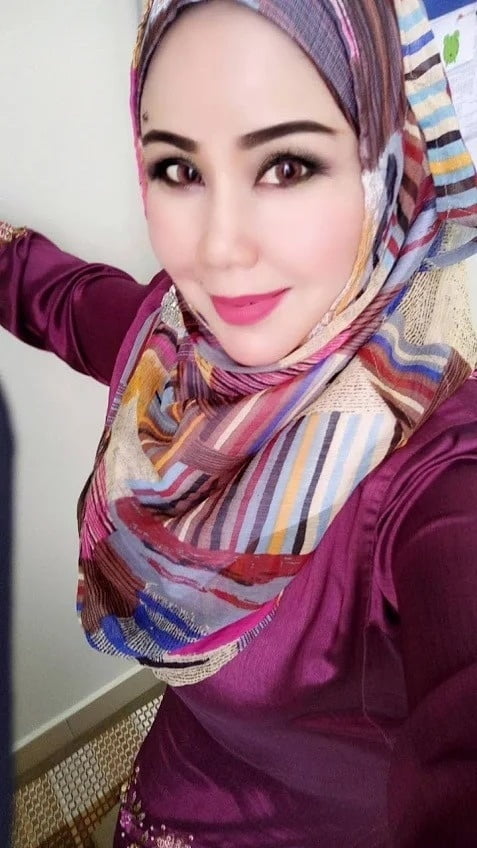 Janda tetek besar #81744137