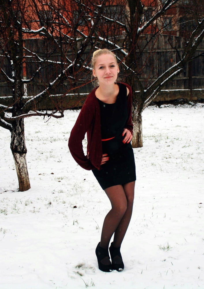 Nylons 11 #105976833