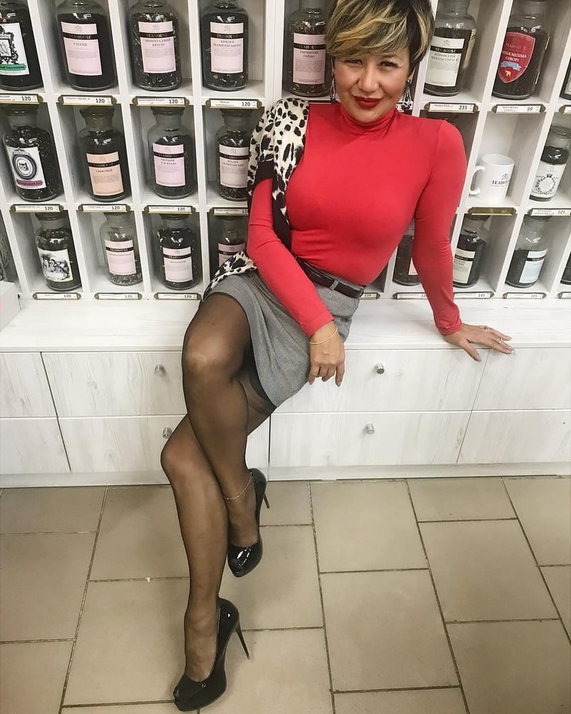 Nylons 11 #105976893