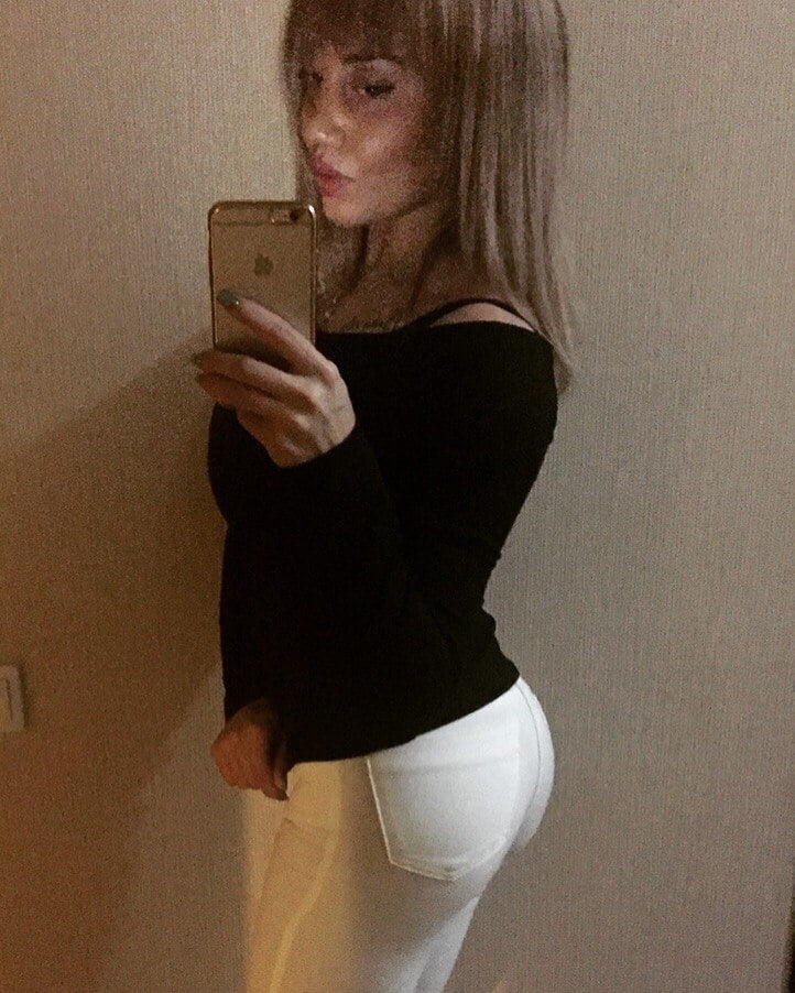 Mütter, Milfs Fieber: riesiges Set- genießen
 #103501509